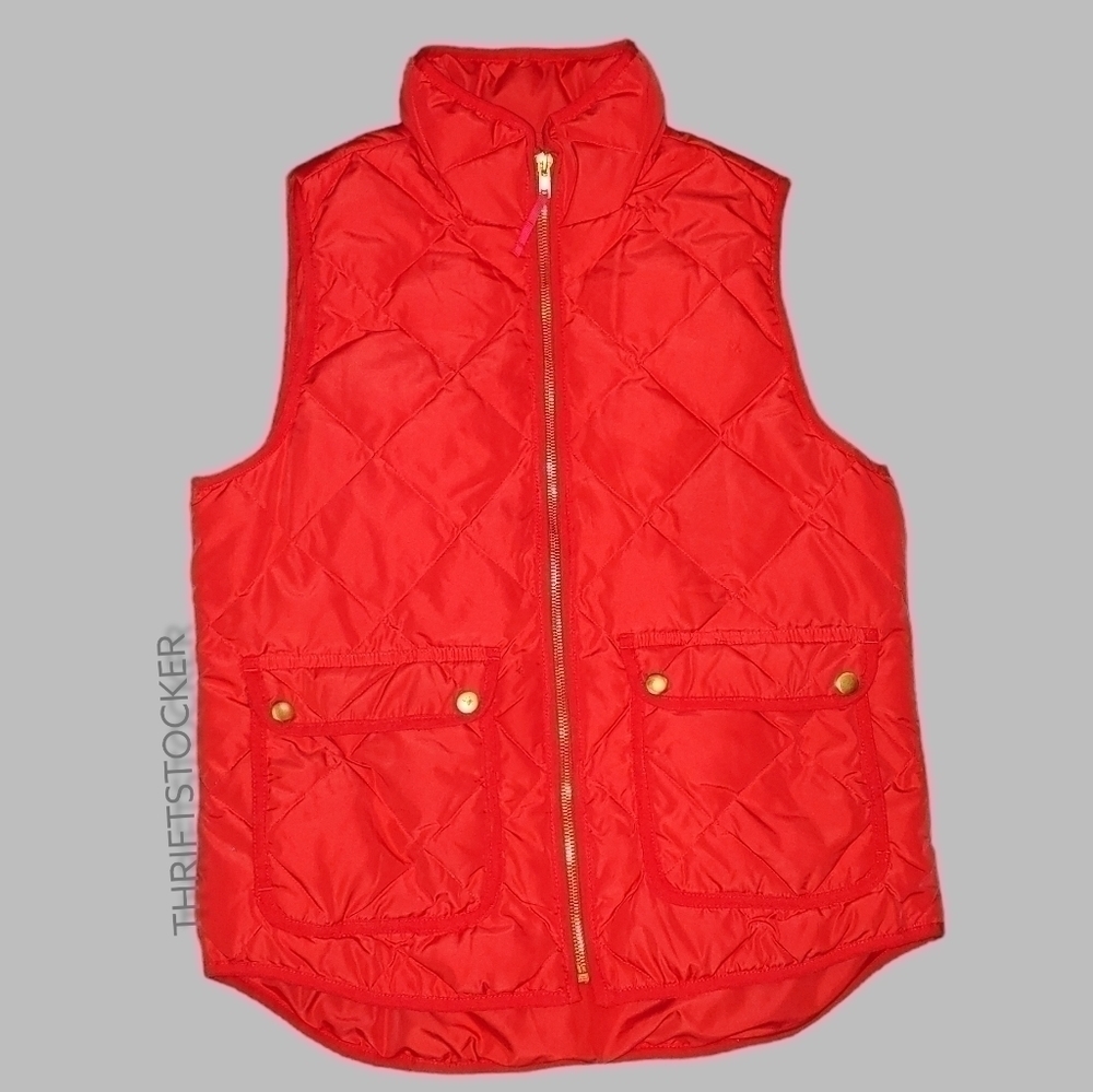 Red Woolrich duck down quilted vest